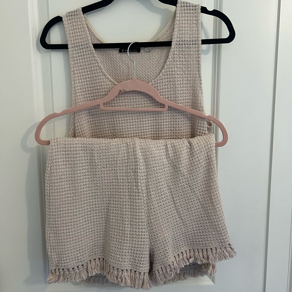 NWOT VICI 2 Piece Beige Fringe Matching Set